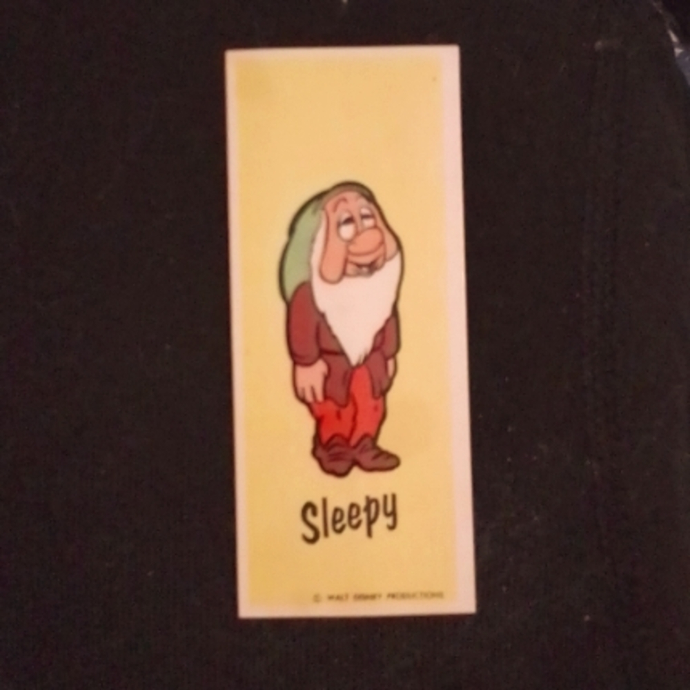 1966 Sugar Daddy Taffey Disney insert Card "Sleepy"